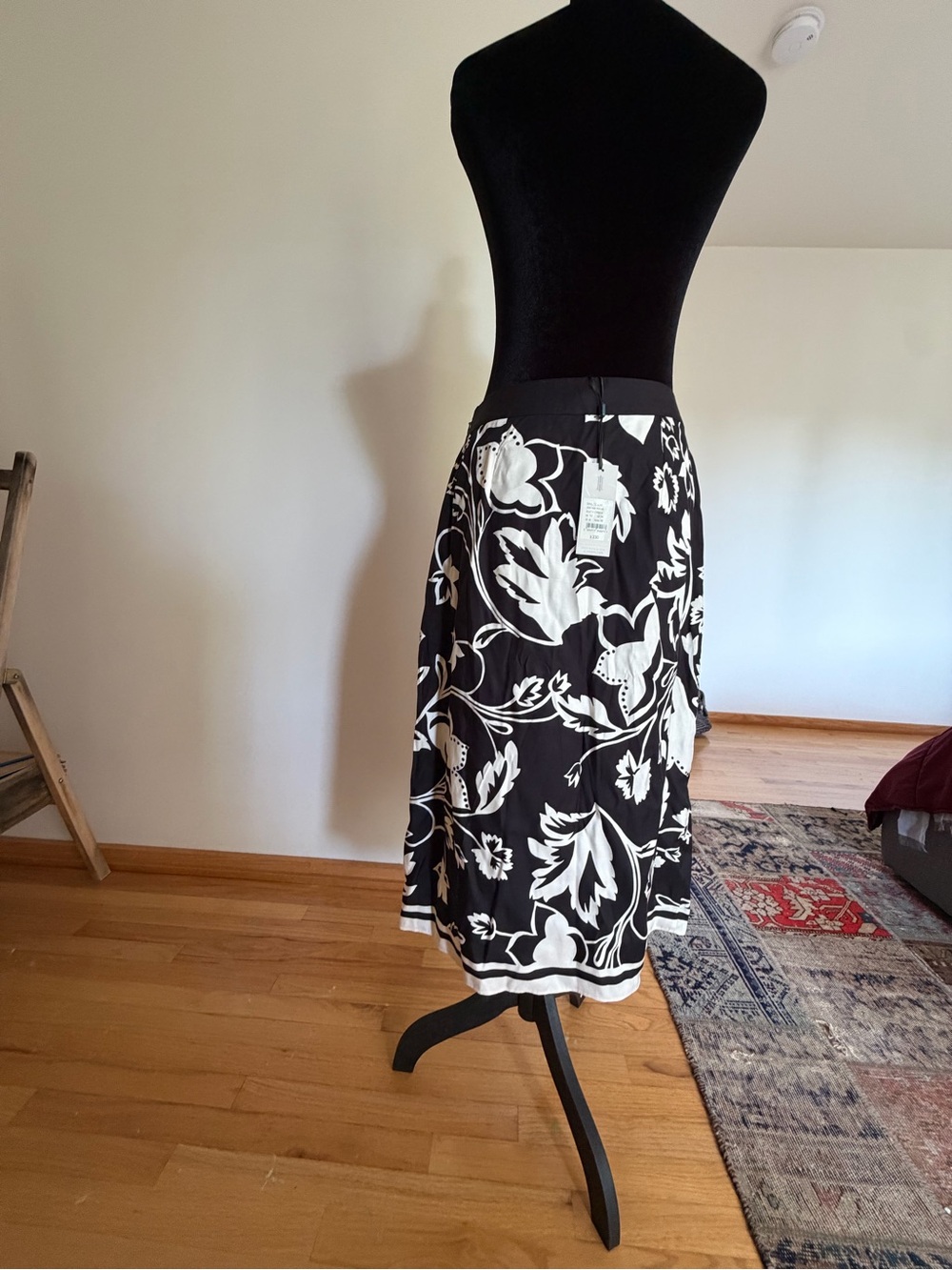 Black & White Floral Midi Skirt with Elastic Waist